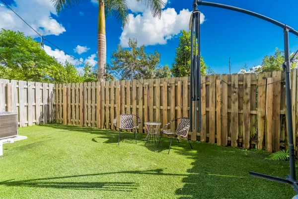 $419,000 | 8015 Northwest 104th Avenue, Unit 6, Doral, FL 33178