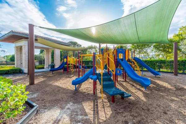 $419,000 | 8015 Northwest 104th Avenue, Unit 6, Doral, FL 33178