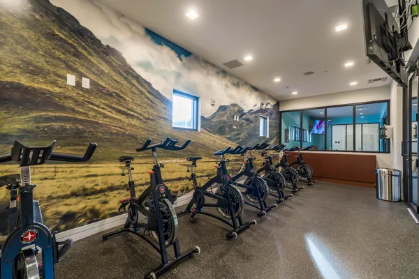 $419,000 | 8015 Northwest 104th Avenue, Unit 6, Doral, FL 33178