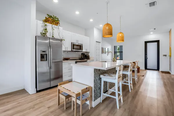 $419,000 | 8015 Northwest 104th Avenue, Unit 6, Doral, FL 33178