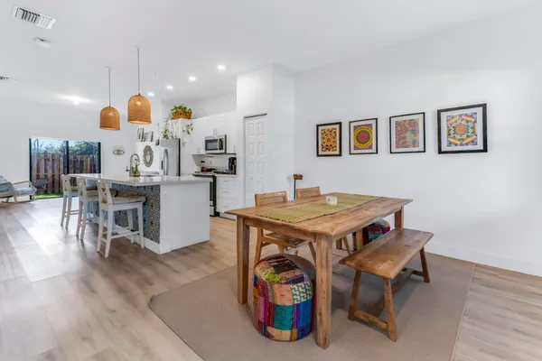 $419,000 | 8015 Northwest 104th Avenue, Unit 6, Doral, FL 33178