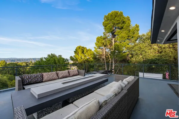 $33,000 | 3712 Broadlawn Drive, Los Angeles, CA 90068
