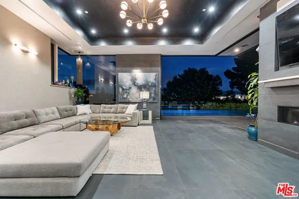 $33,000 | 3712 Broadlawn Drive, Los Angeles, CA 90068