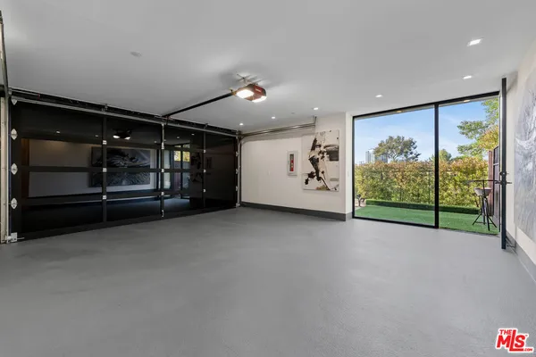$33,000 | 3712 Broadlawn Drive, Los Angeles, CA 90068