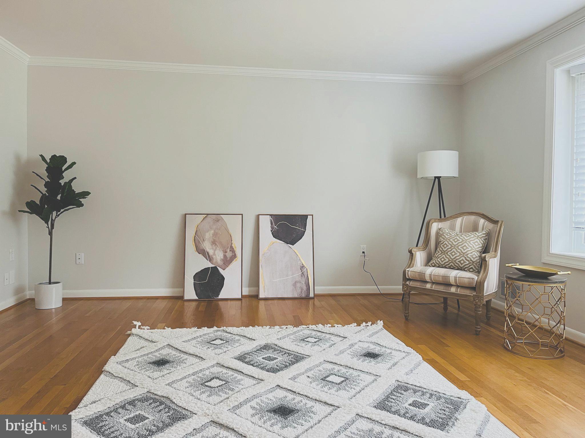 6414 Old Chesterbrook Road McLean, VA 22101 - Photo 4 of 29 Gallery Image 4