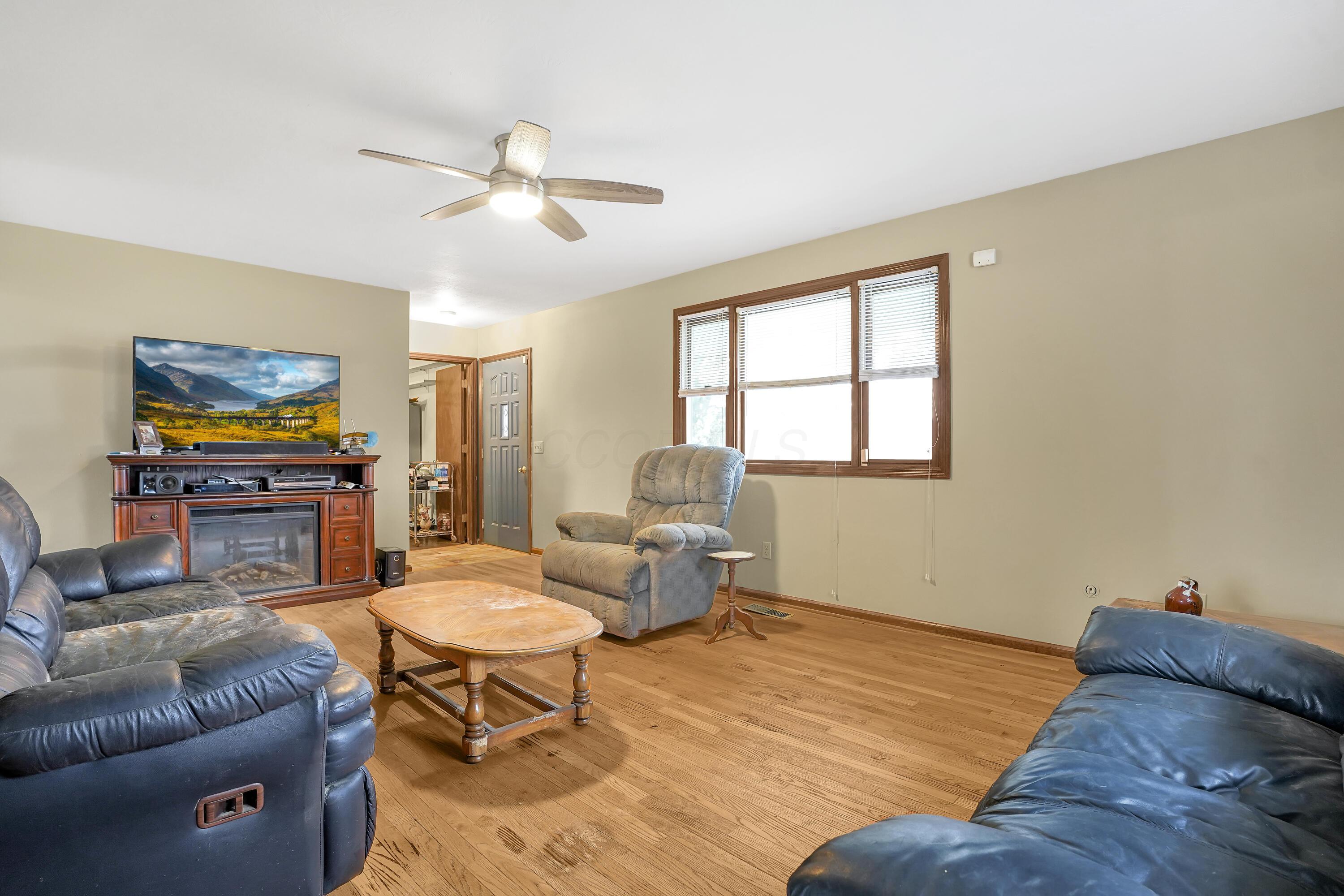 12252 Matville Road Orient, OH 43146 - Photo 5 of 33 6-print-12252-matville-rd