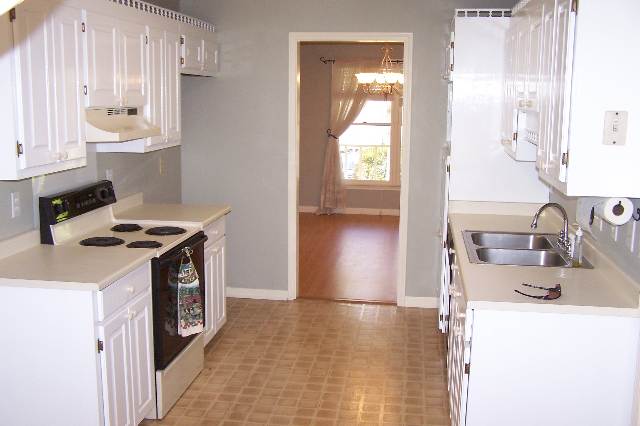 304 Foxhound Road Simpsonville, SC 29680 - Photo 2 of 9 Gallery Image 2