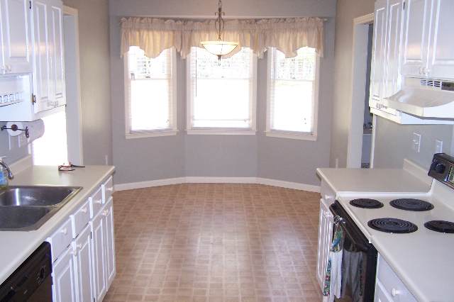 304 Foxhound Road Simpsonville, SC 29680 - Photo 3 of 9 Gallery Image 3