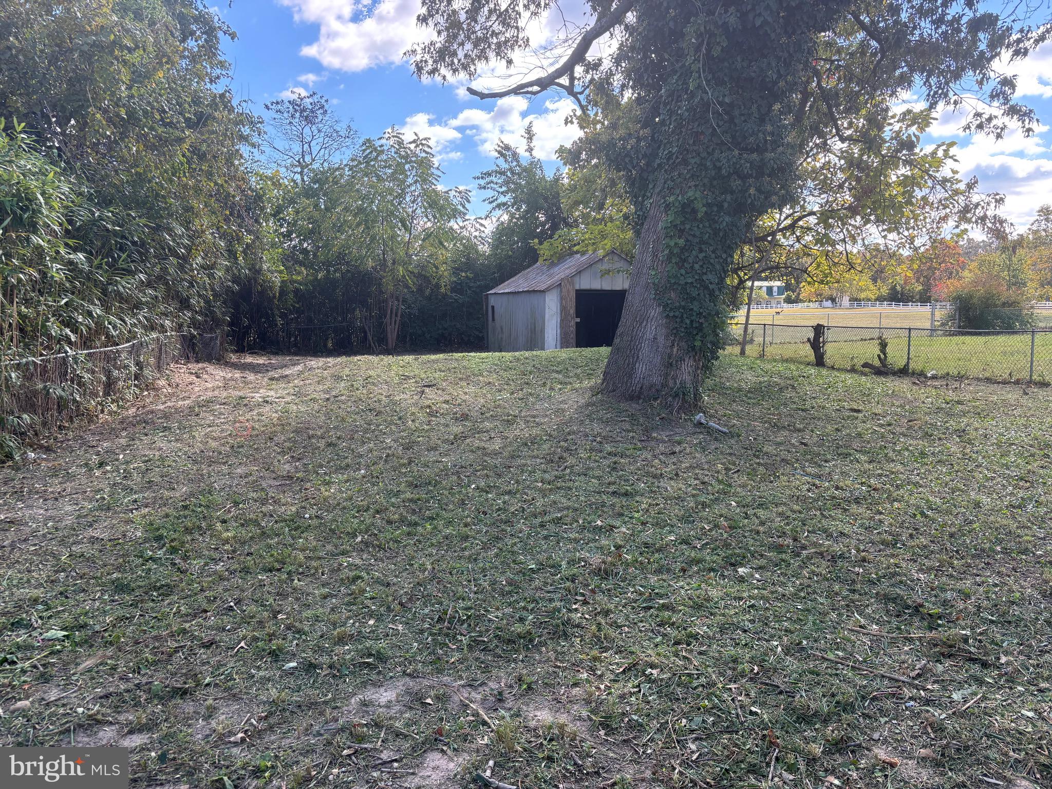 7611 Paradise Beach Road Pasadena, MD 21122 - Photo 5 of 11 Gallery Image 5