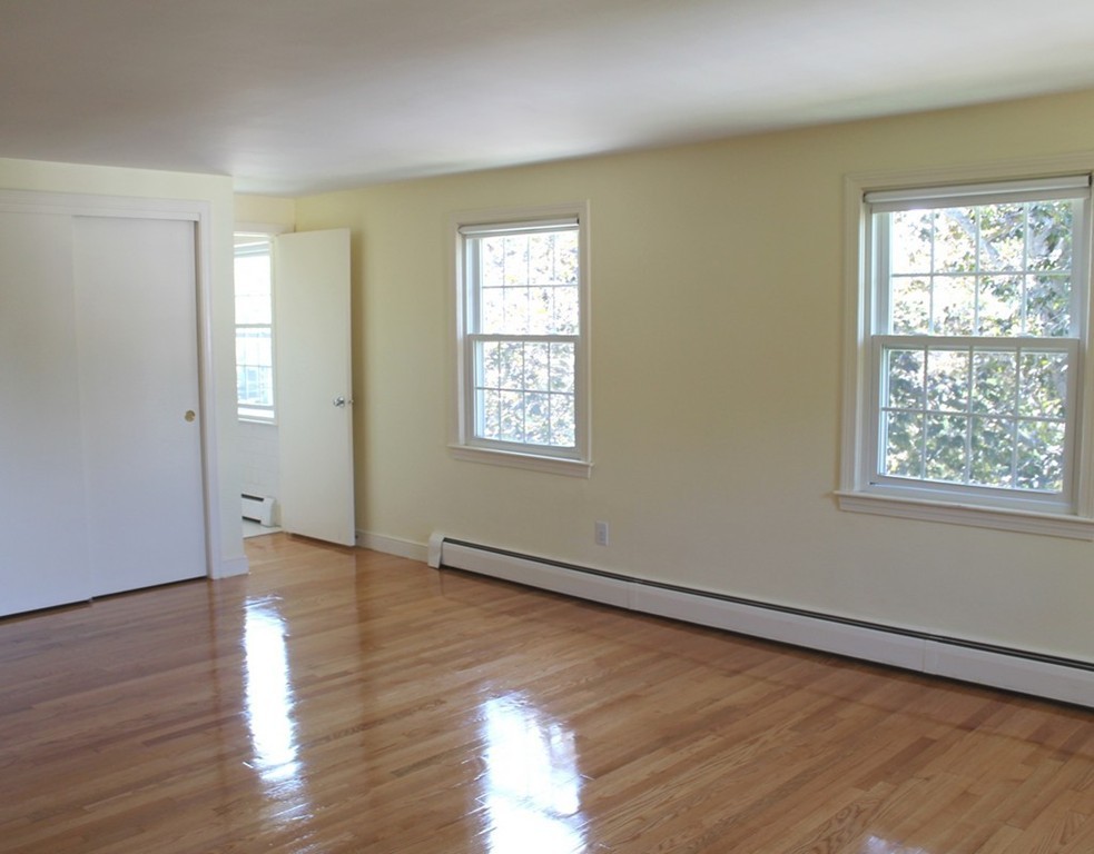 31 Circle Road Lexington, MA 02420 - Photo 13 of 25