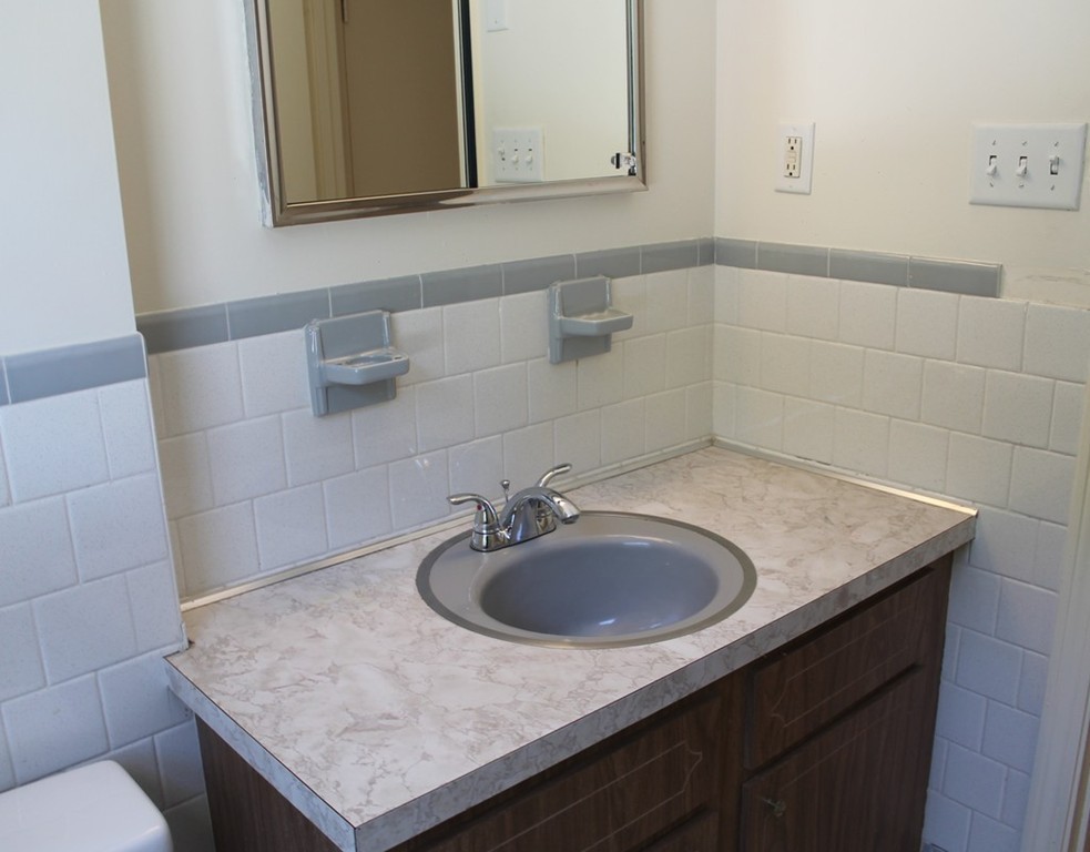 31 Circle Road Lexington, MA 02420 - Photo 16 of 25