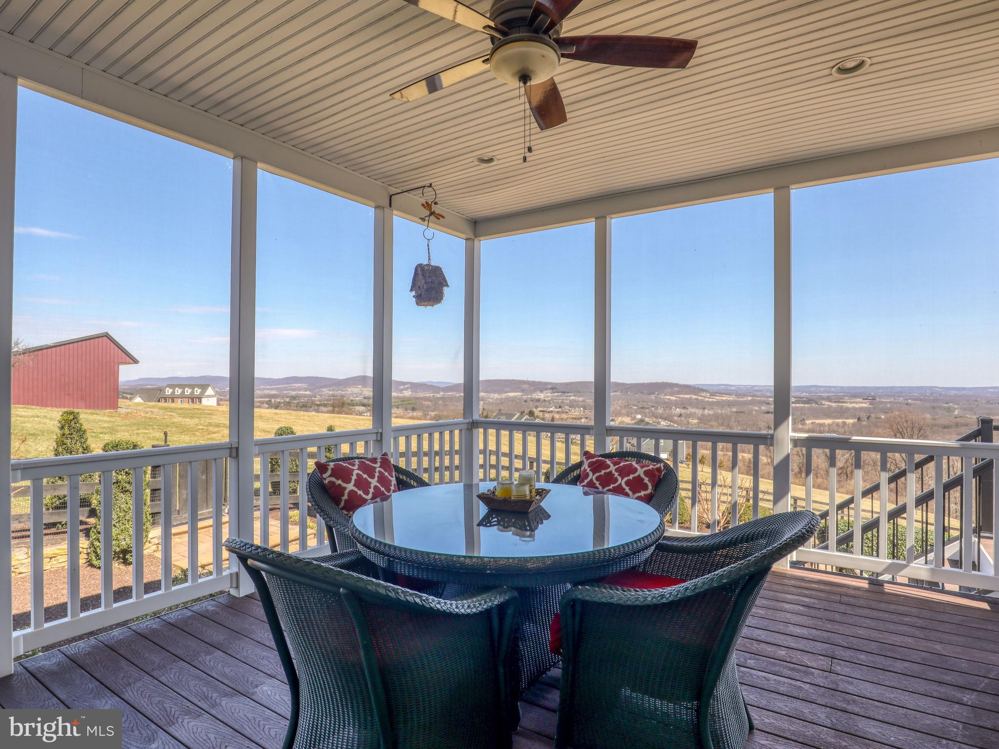 35059 Sunny Ridge Road Round Hill, VA 20141 - Photo 14 of 78 Screened in porch