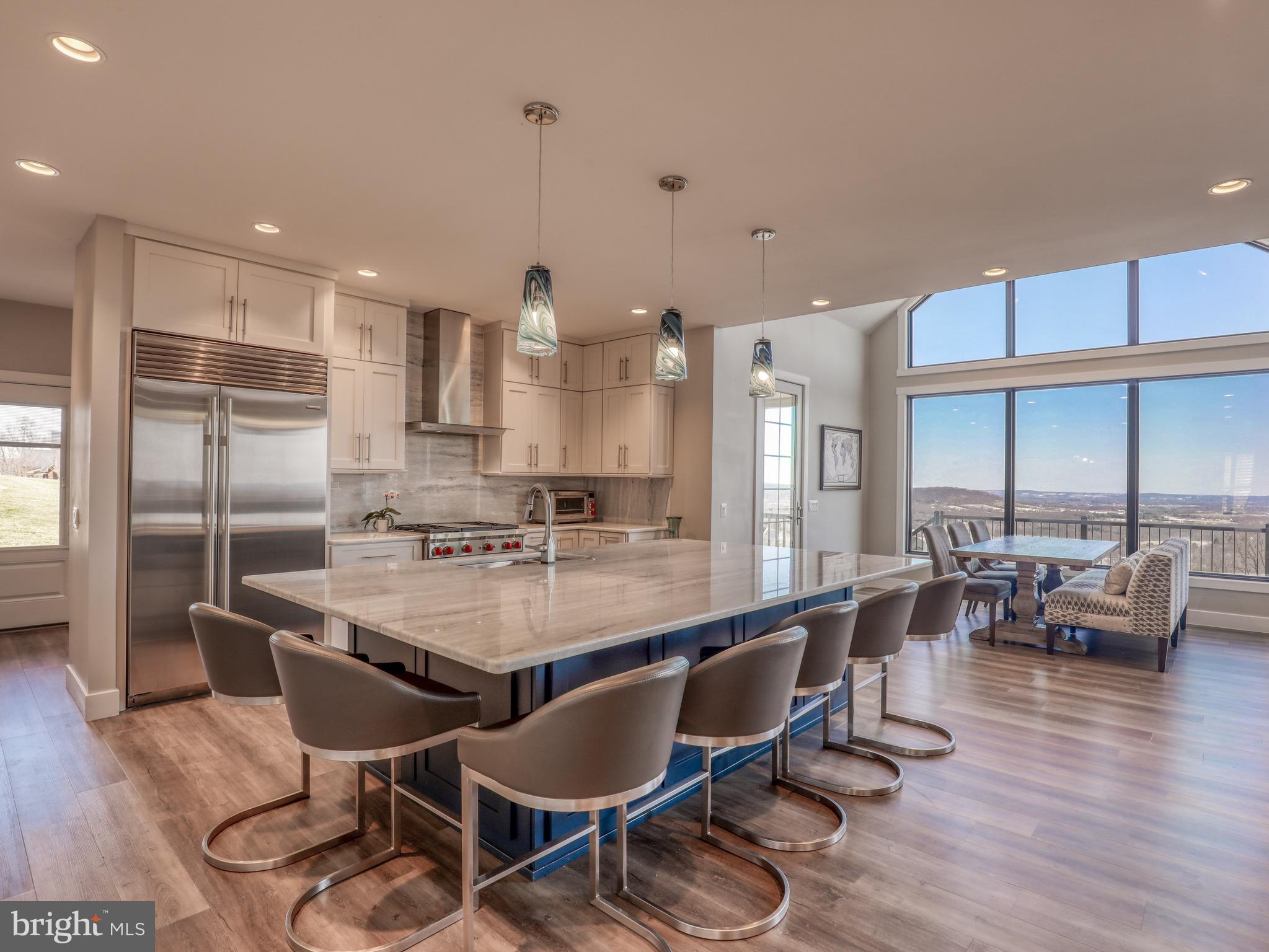 35059 Sunny Ridge Road Round Hill, VA 20141 - Photo 3 of 78 Ultra Luxe Kitchen