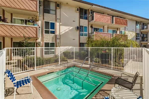 $345,000 | 5585 Pacific Coast Highway, Unit 361, Long Beach, CA 90804