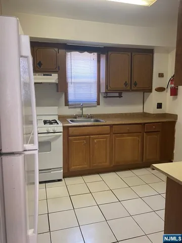 $625,000 | 140 Phelps Avenue, Englewood, NJ 07631