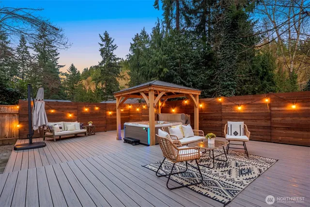 $985,000 | 3410 Northeast 202nd Street, Lake Forest Park, WA 98155