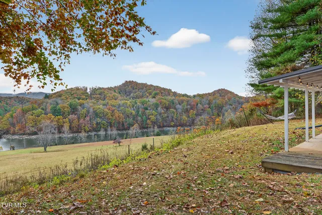 $295,000 | 21468 Mandalay Lane, Abingdon, VA 24211