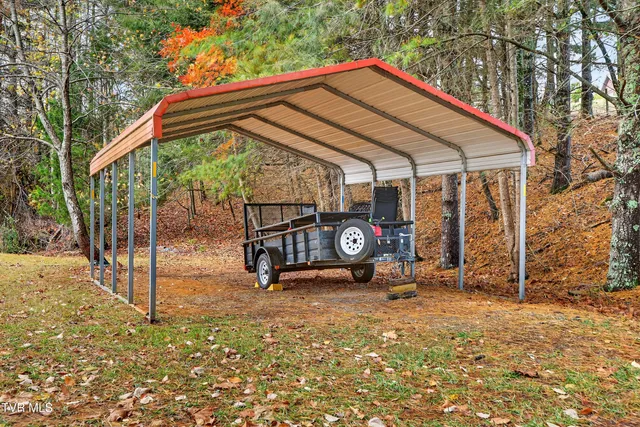 $295,000 | 21468 Mandalay Lane, Abingdon, VA 24211