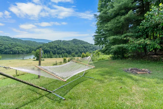 $295,000 | 21468 Mandalay Lane, Abingdon, VA 24211