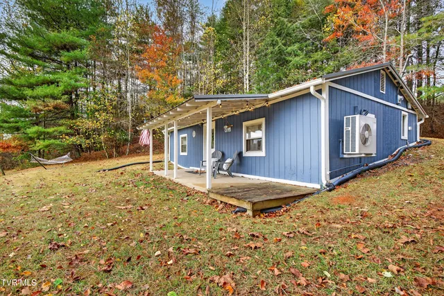 $295,000 | 21468 Mandalay Lane, Abingdon, VA 24211