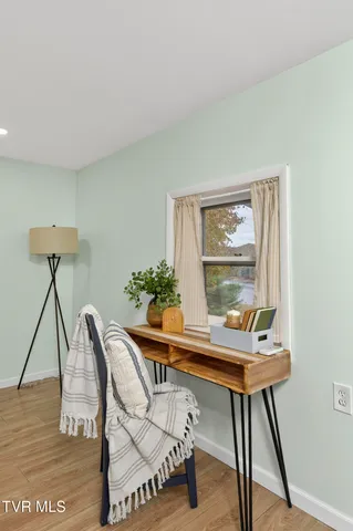 $295,000 | 21468 Mandalay Lane, Abingdon, VA 24211