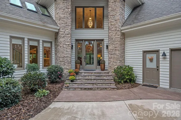 $795,999 | 176 Yadkin Falls, New London, NC 28127