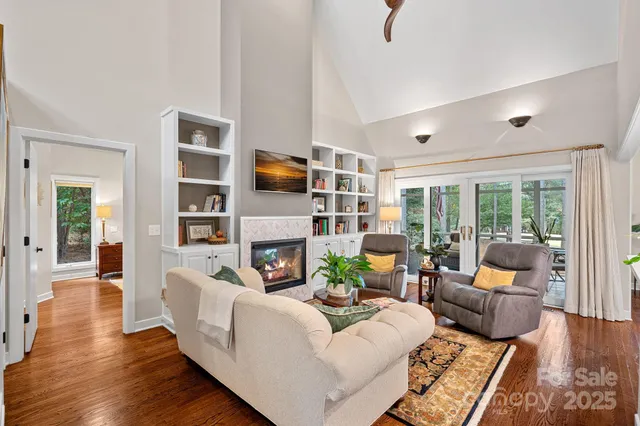 $898,999 | 176 Yadkin Falls, New London, NC 28127