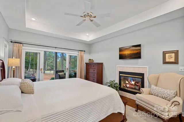 $898,999 | 176 Yadkin Falls, New London, NC 28127