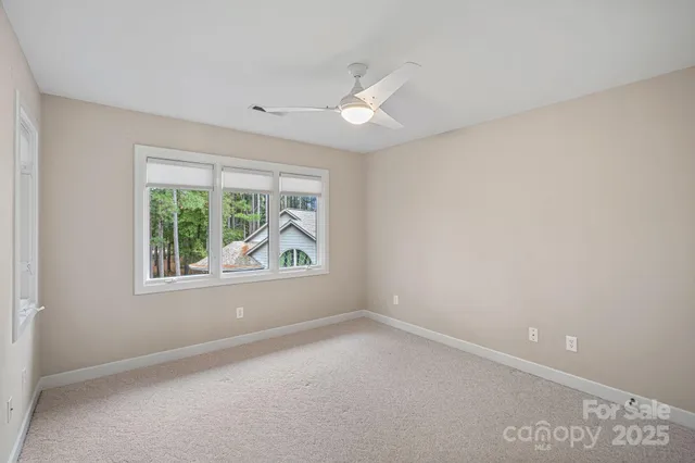 $898,999 | 176 Yadkin Falls, New London, NC 28127