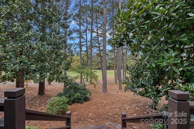 $898,999 | 176 Yadkin Falls, New London, NC 28127