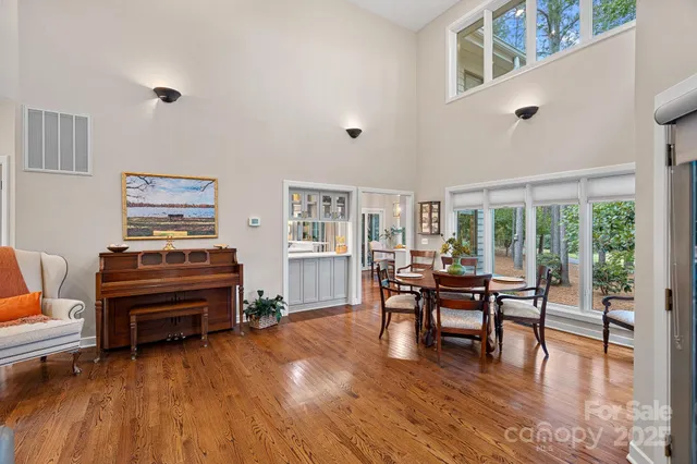 $898,999 | 176 Yadkin Falls, New London, NC 28127