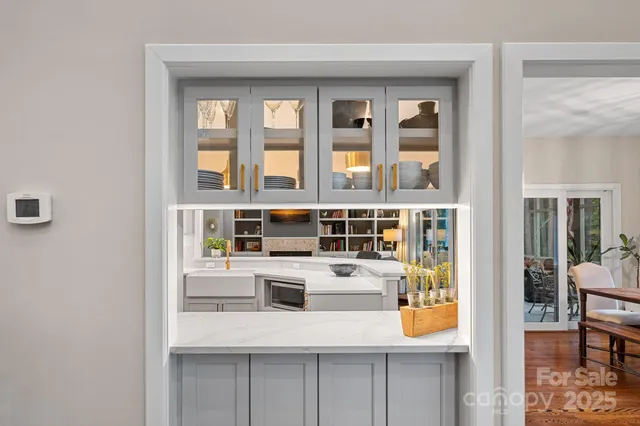 $898,999 | 176 Yadkin Falls, New London, NC 28127