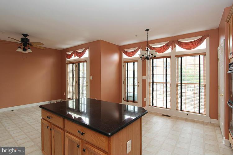 23601 Public House Road Clarksburg, MD 20871 - Photo 13 of 30 Kitchen