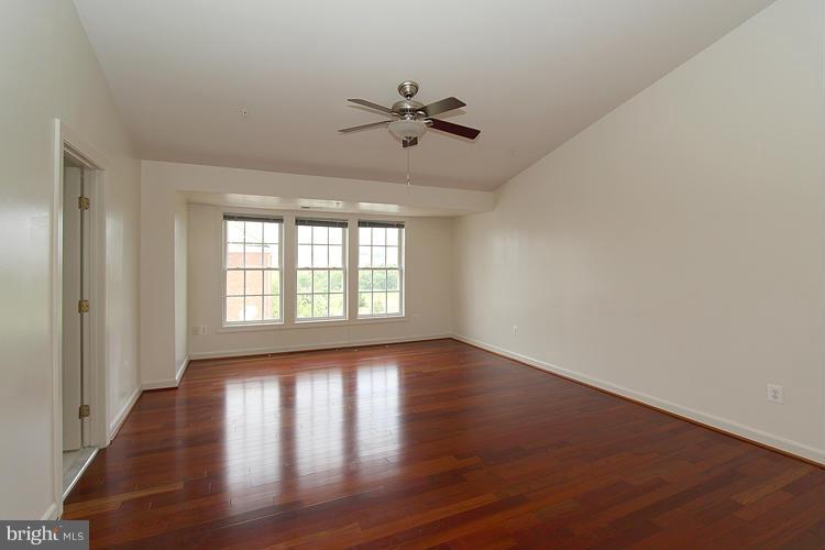 23601 Public House Road Clarksburg, MD 20871 - Photo 17 of 30 Bedroom (Master)
