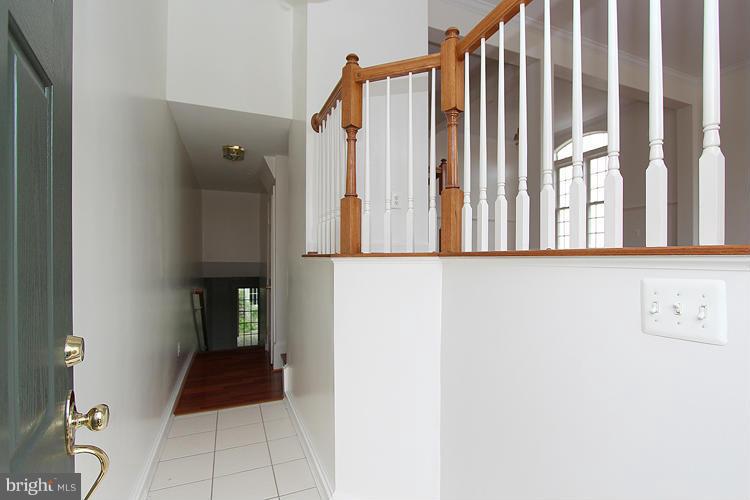 23601 Public House Road Clarksburg, MD 20871 - Photo 3 of 30 Interior (General)