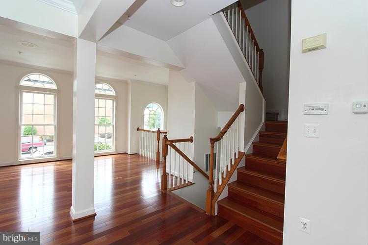 23601 Public House Road Clarksburg, MD 20871 - Photo 22 of 30 Interior (General)