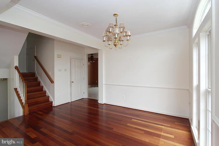 23601 Public House Road Clarksburg, MD 20871 - Photo 6 of 30 Dining Room