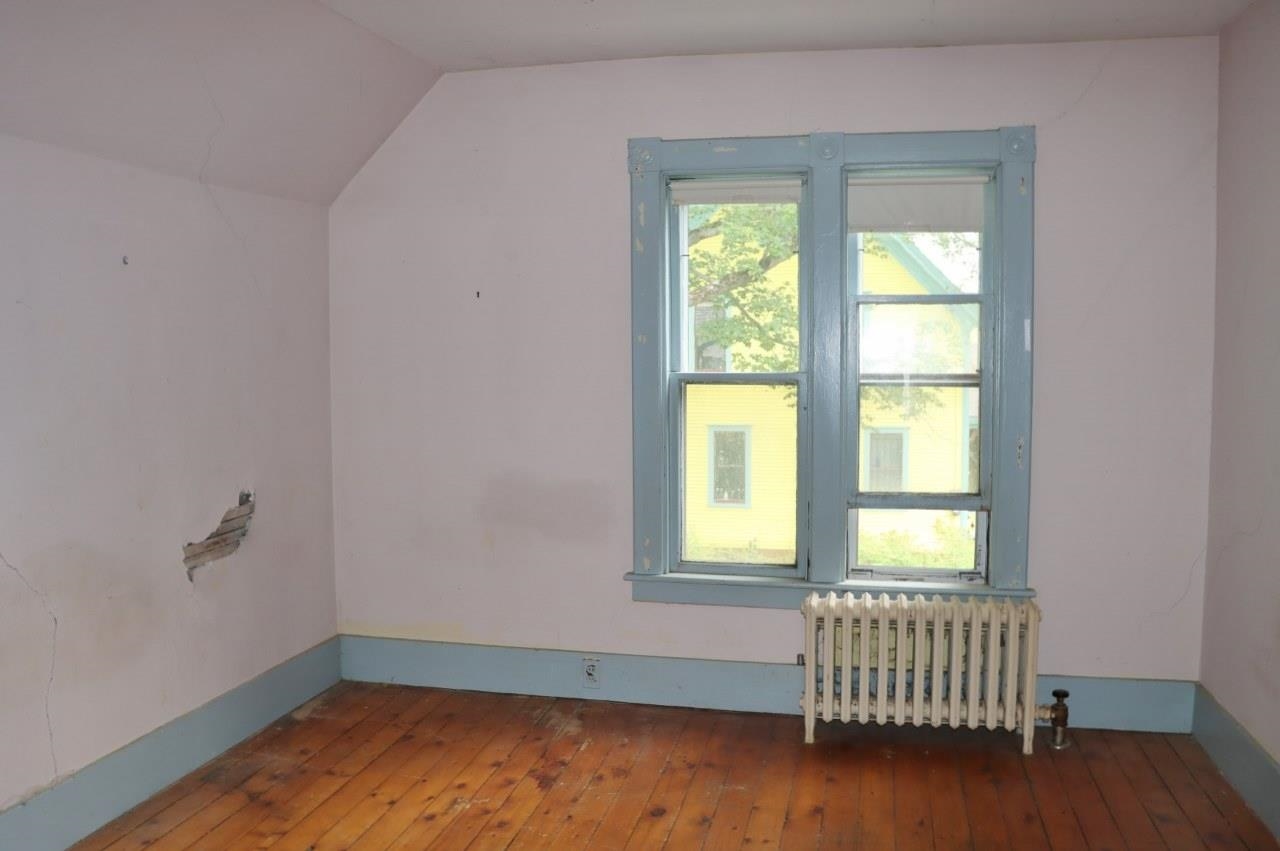 166 Summer Street Springfield, VT 05156 - Photo 23 of 26