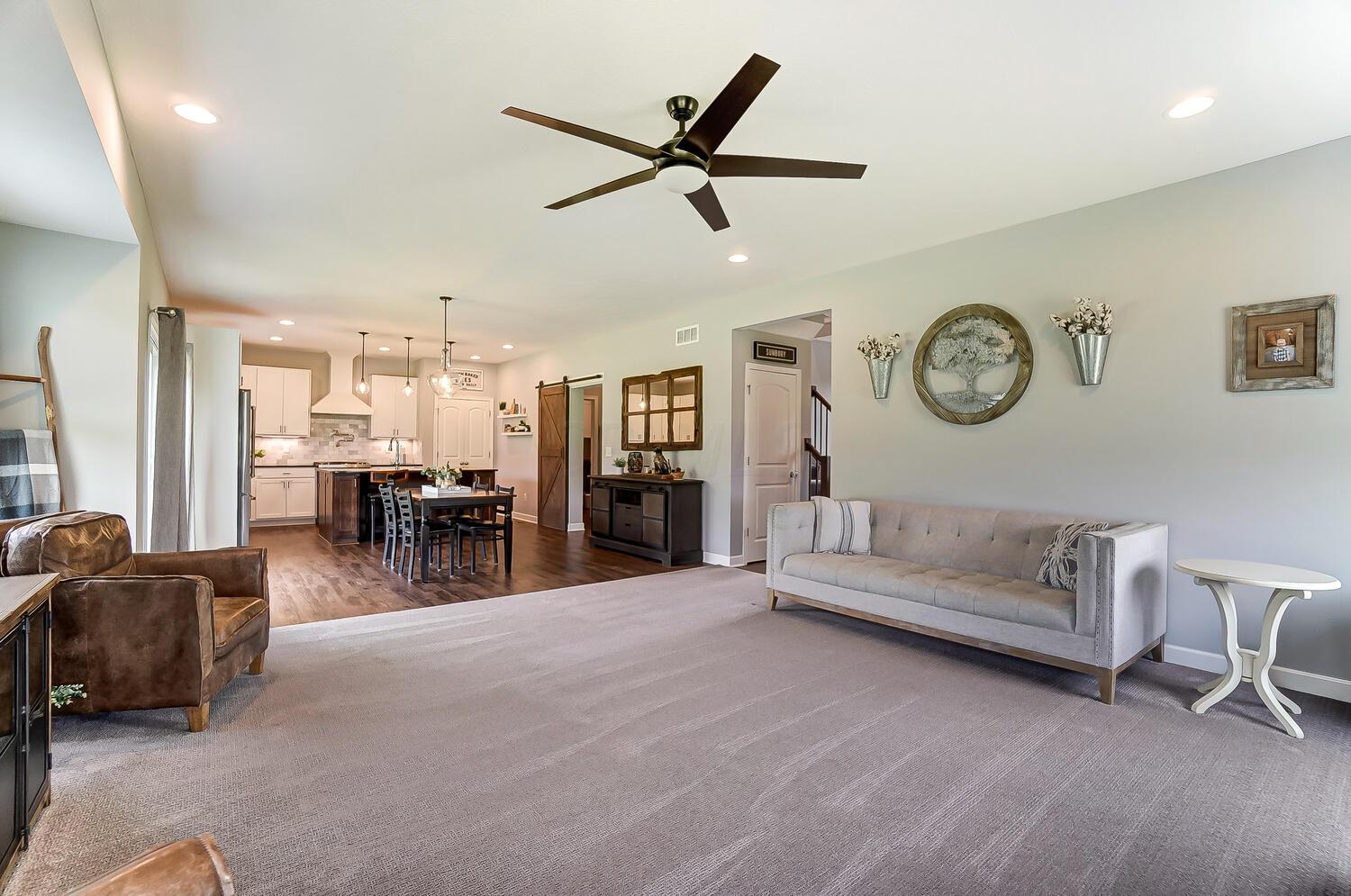 5181 Carters Corner Road Sunbury, OH 43074 - Photo 16 of 74 Great Room