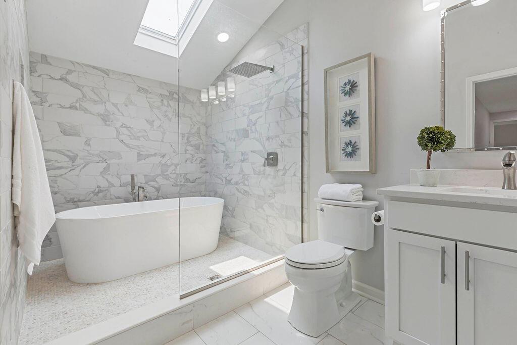 7675 Schleppi Road Westerville, OH 43081 - Photo 20 of 42 Primary Suite