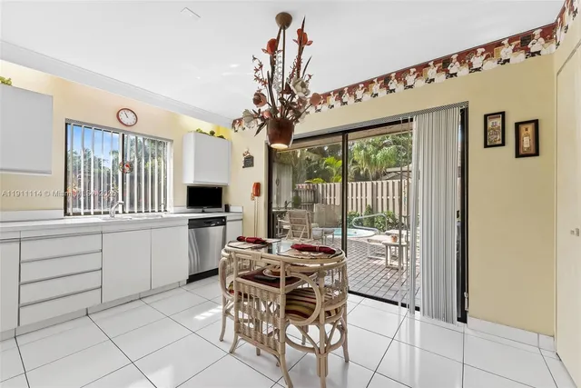 $620,000 | 7665 Sierra Drive West, Boca Raton, FL 33433