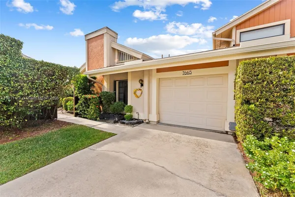 $620,000 | 7665 Sierra Drive West, Boca Raton, FL 33433