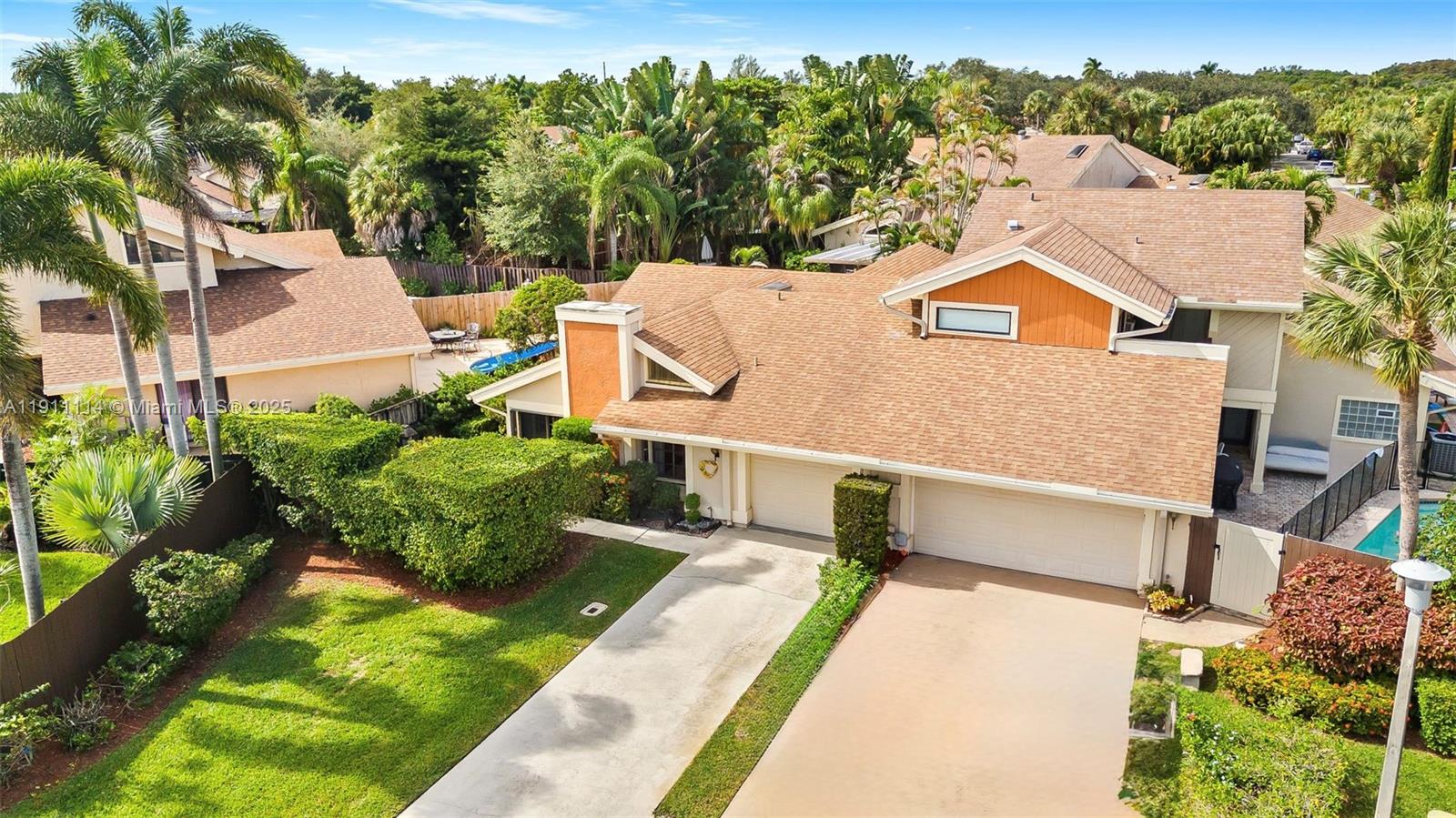 7665 Sierra Drive West Boca Raton, FL 33433 - Photo 28 of 33