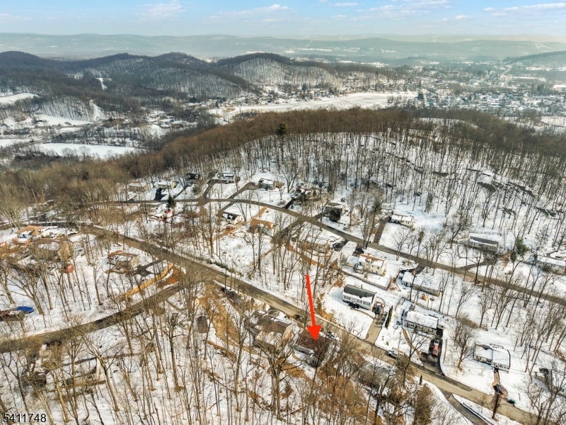 26 Union Road Wantage, NJ 07461 - Photo 24 of 26 a view of city and mountain