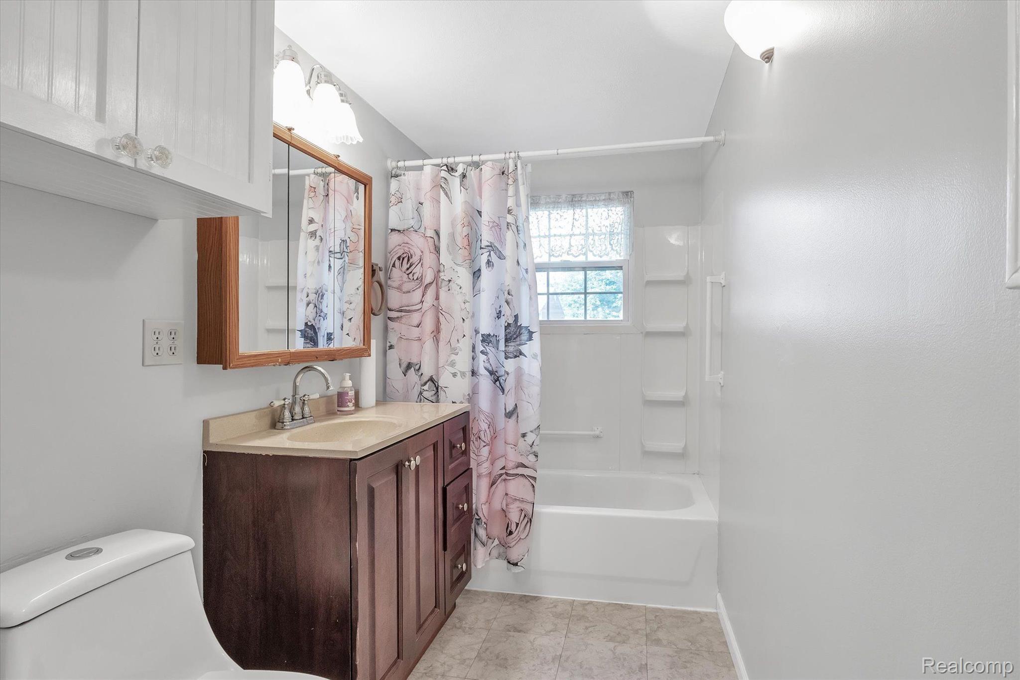 3310 Meridian Road Leslie, MI 49251 - Photo 18 of 49 Main 1st floor bath.