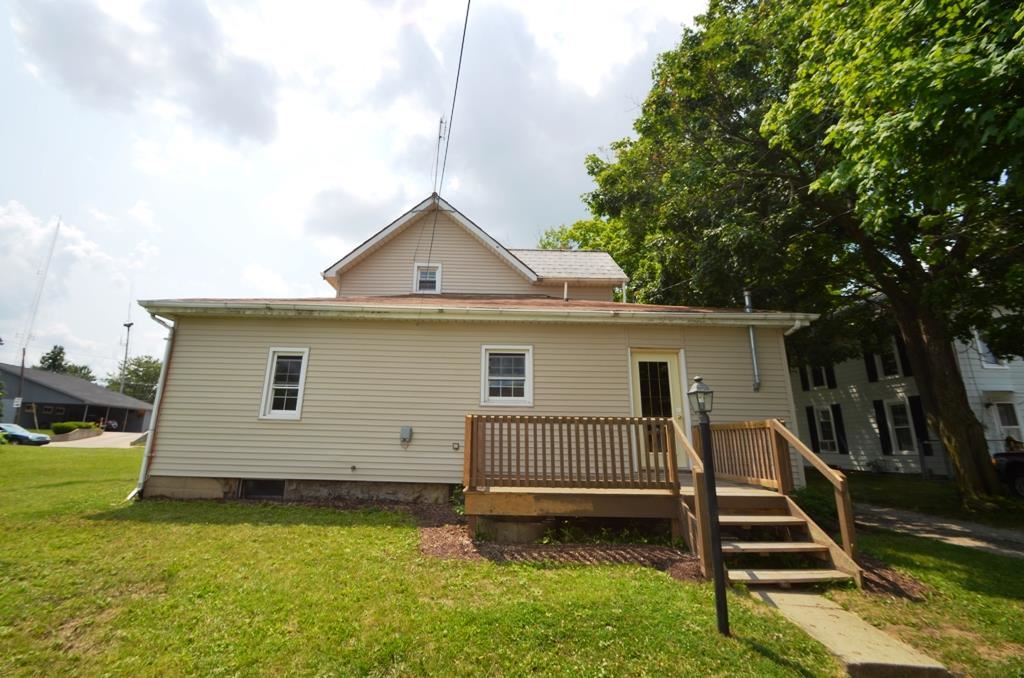 612 North 3rd Street Decatur, IN 46733 - Photo 2 of 21