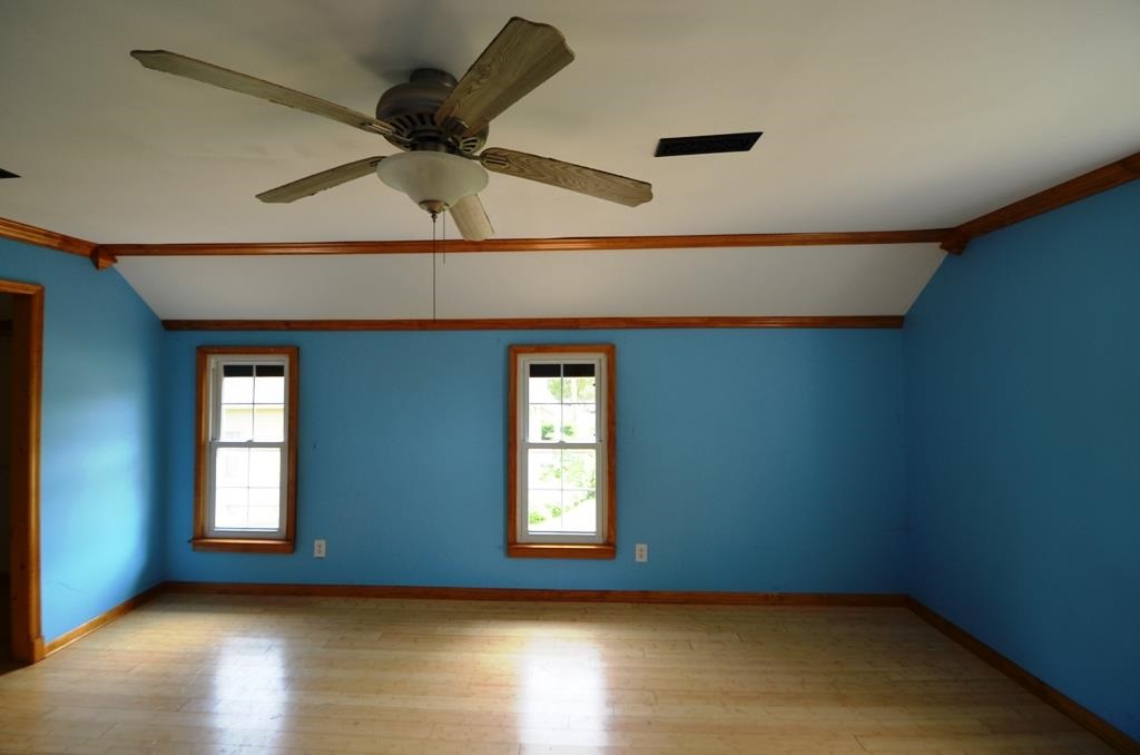 612 North 3rd Street Decatur, IN 46733 - Photo 12 of 21