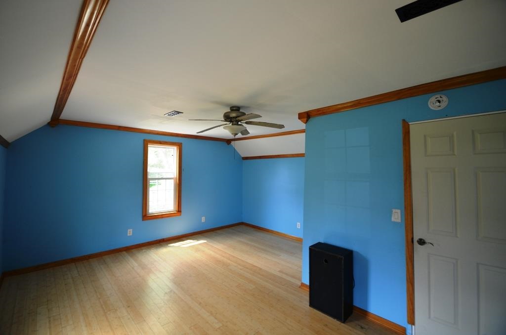 612 North 3rd Street Decatur, IN 46733 - Photo 8 of 21