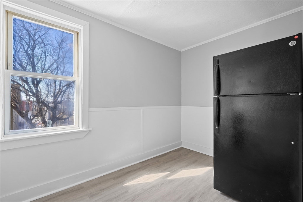 506 Peckham Street Fall River, MA 02721 - Photo 25 of 42