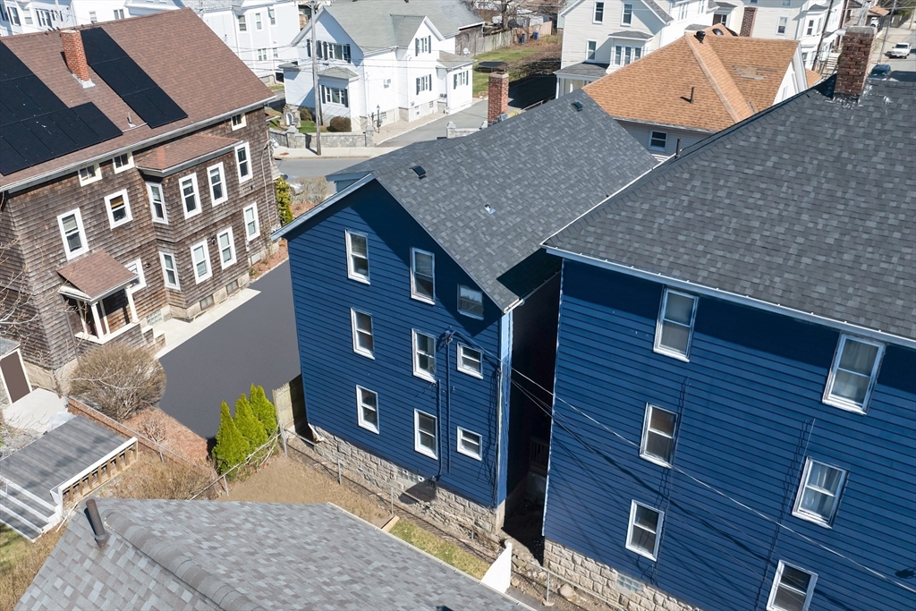 506 Peckham Street Fall River, MA 02721 - Photo 3 of 42